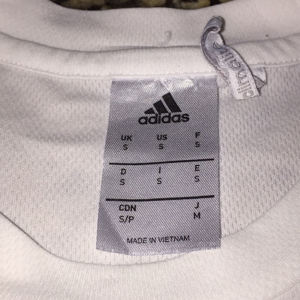 Adidas tee - Picture 4 of 6